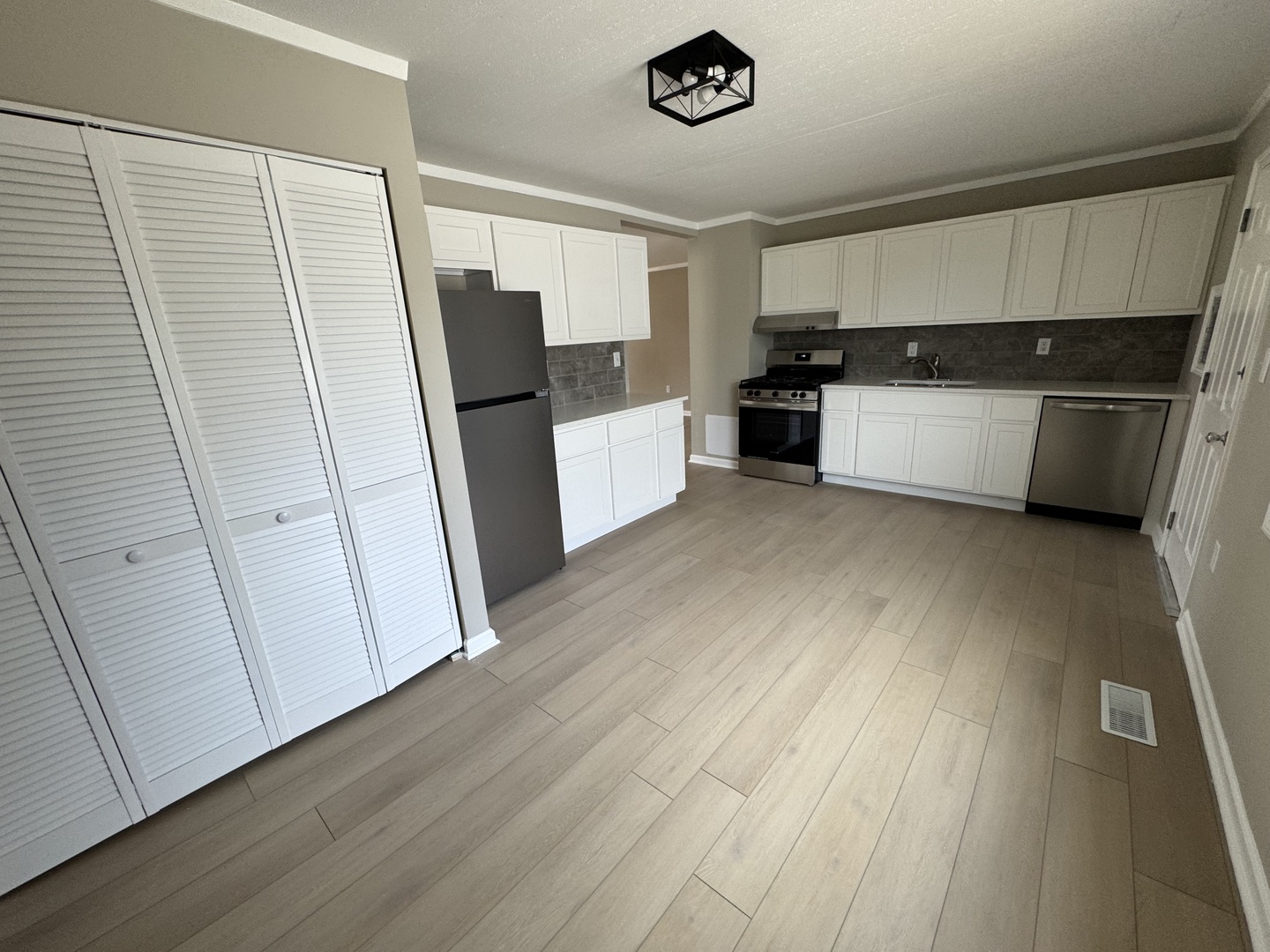 422 Haller Avenue Property Photo 24