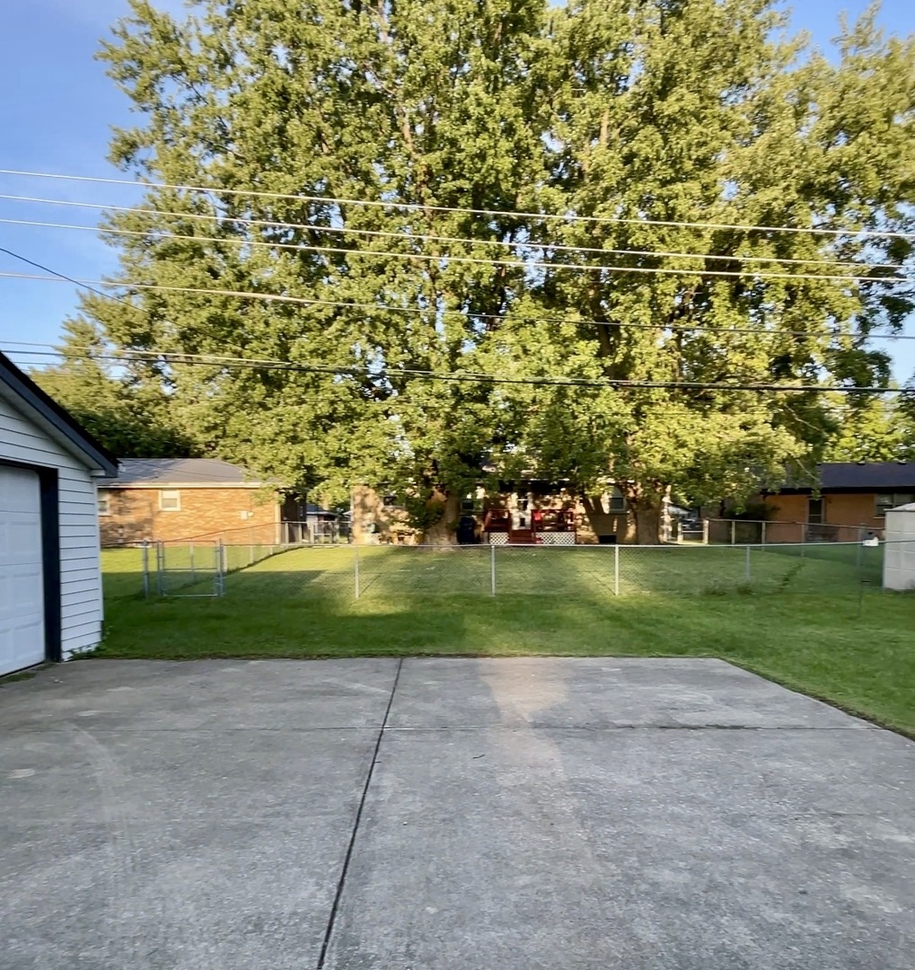 296 N Levasseur Avenue Property Photo 14