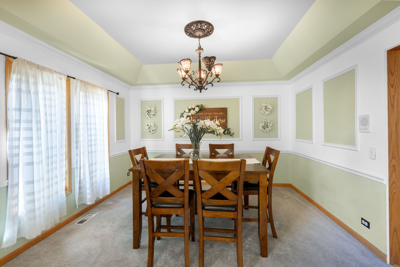 2020 Carlisle Street Property Photo 6