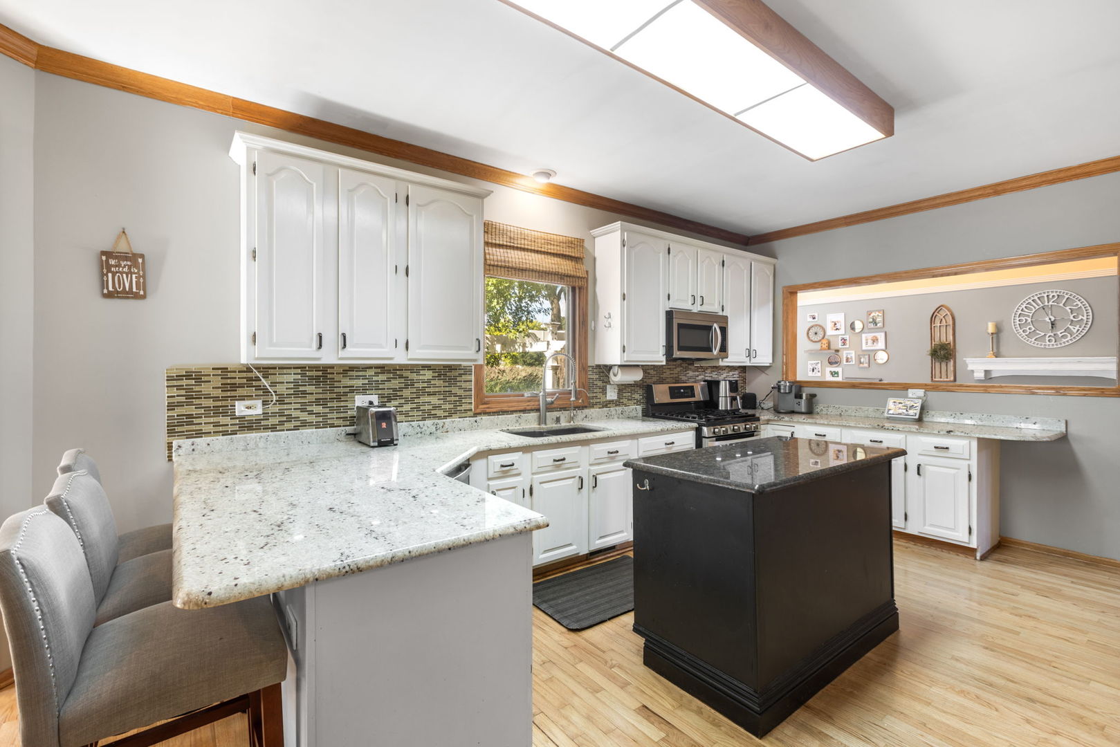 2020 Carlisle Street Property Photo 10