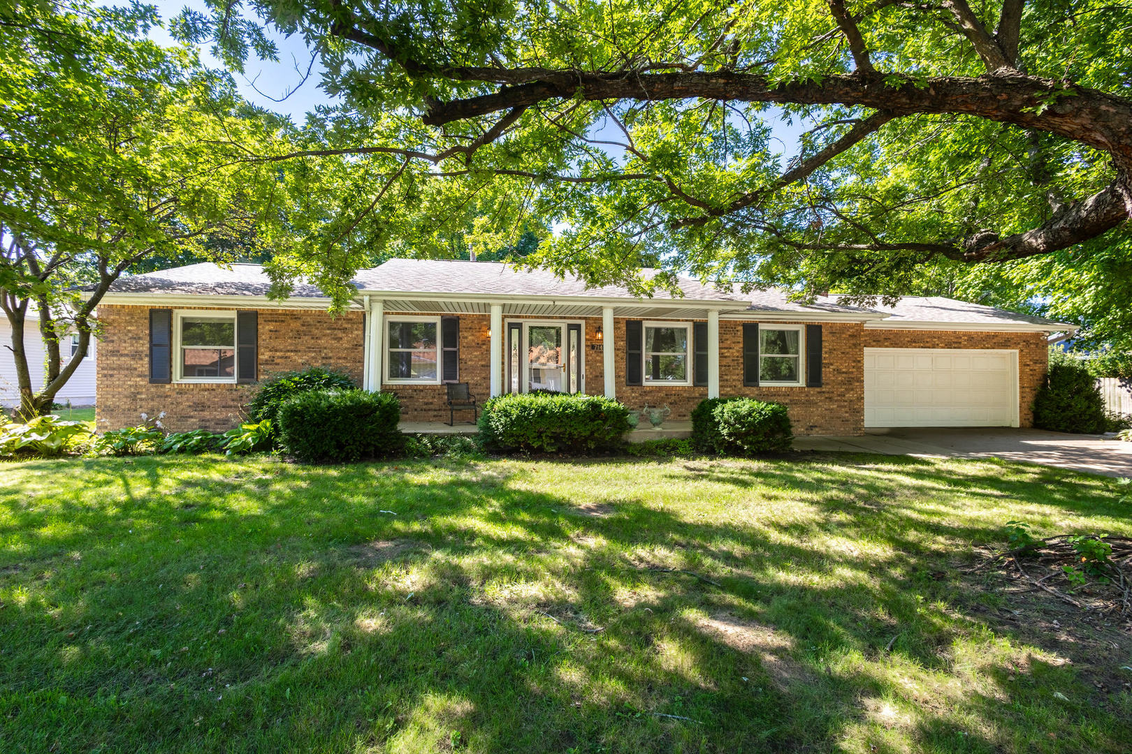 714 Cardinal Court Property Photo 1