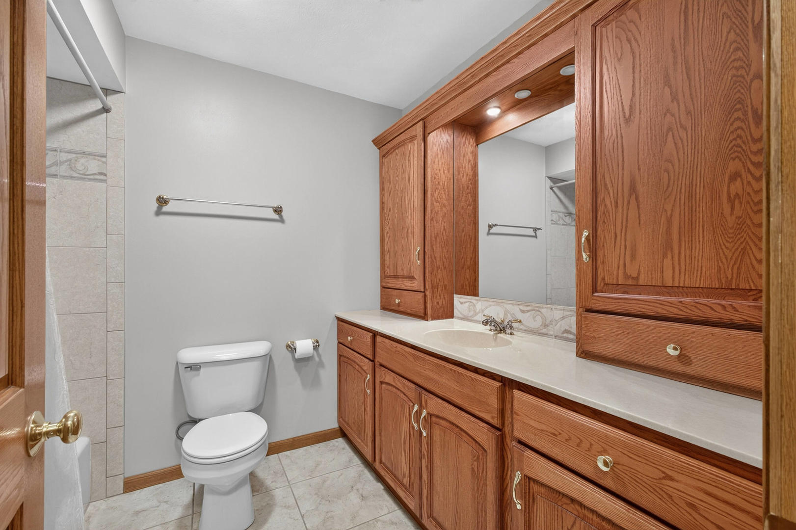 714 Cardinal Court Property Photo 9