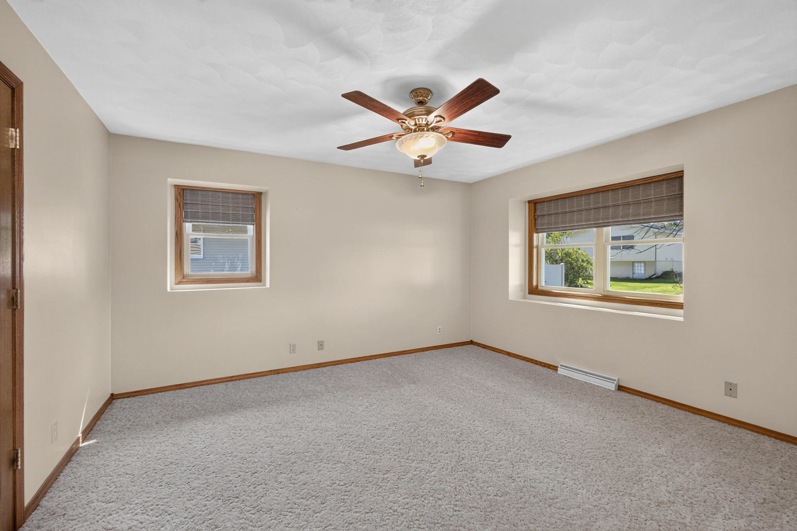 714 Cardinal Court Property Photo 26