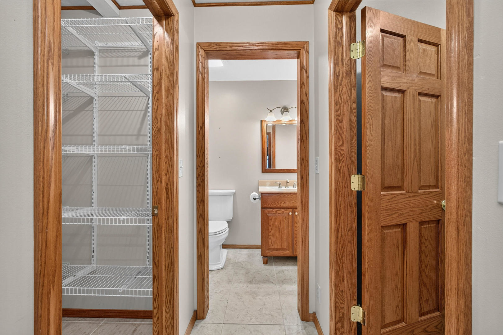 714 Cardinal Court Property Photo 29