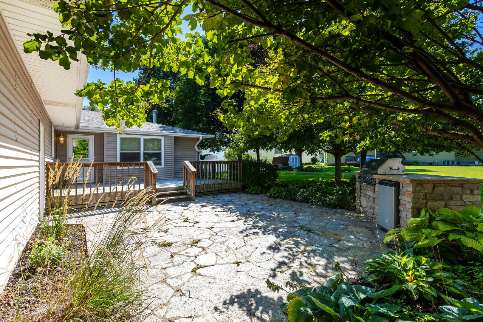 714 Cardinal Court Property Photo 44