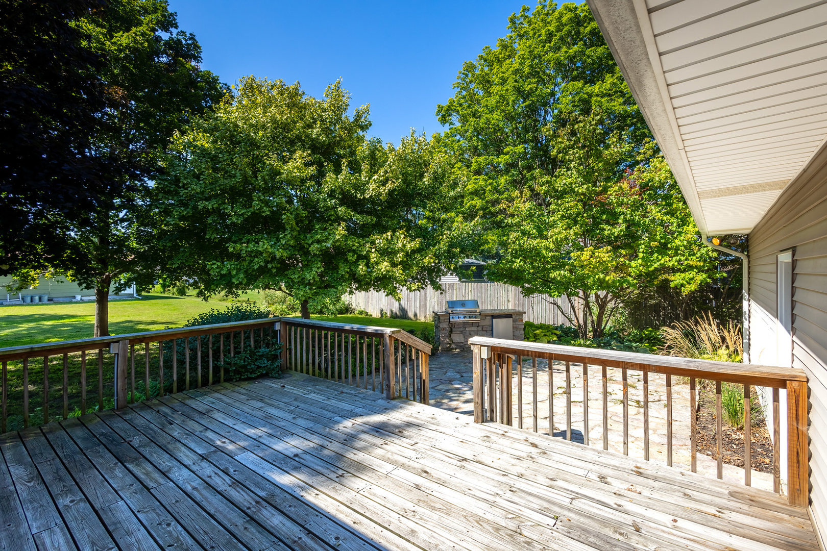 714 Cardinal Court Property Photo 45