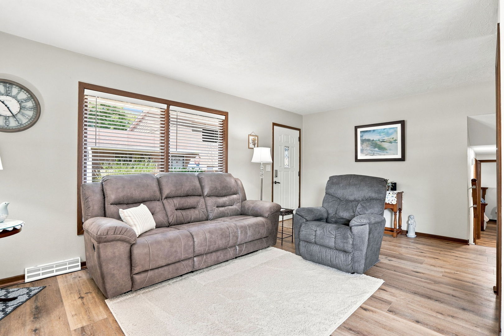 1143 48th Avenue Property Photo 6