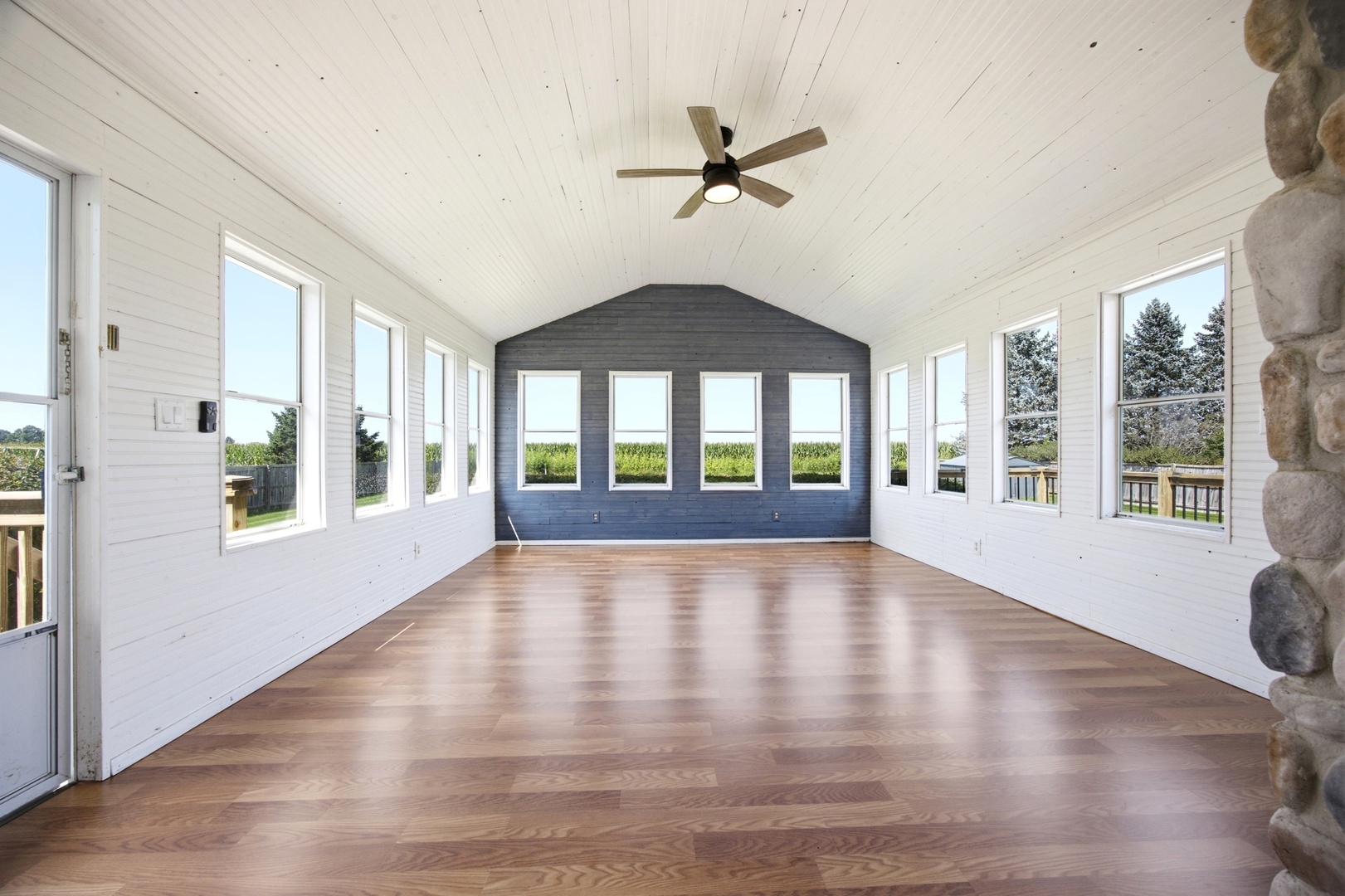 6058 Lora Lane Property Photo 16
