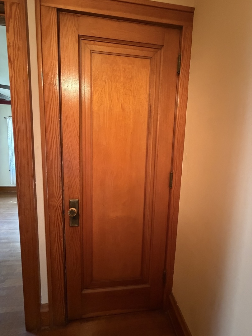 1106 E Olive Street Property Photo 15