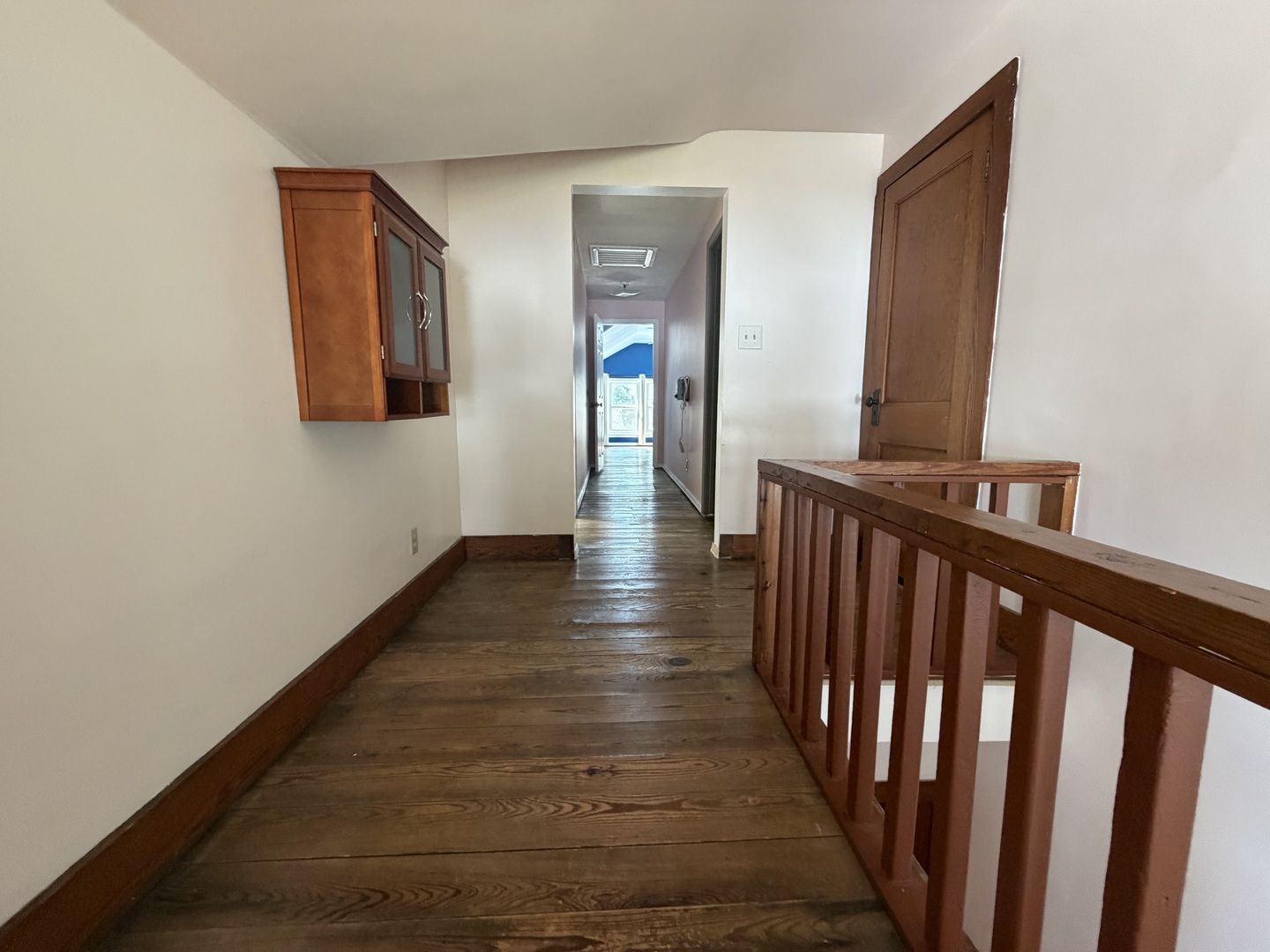 1106 E Olive Street Property Photo 23