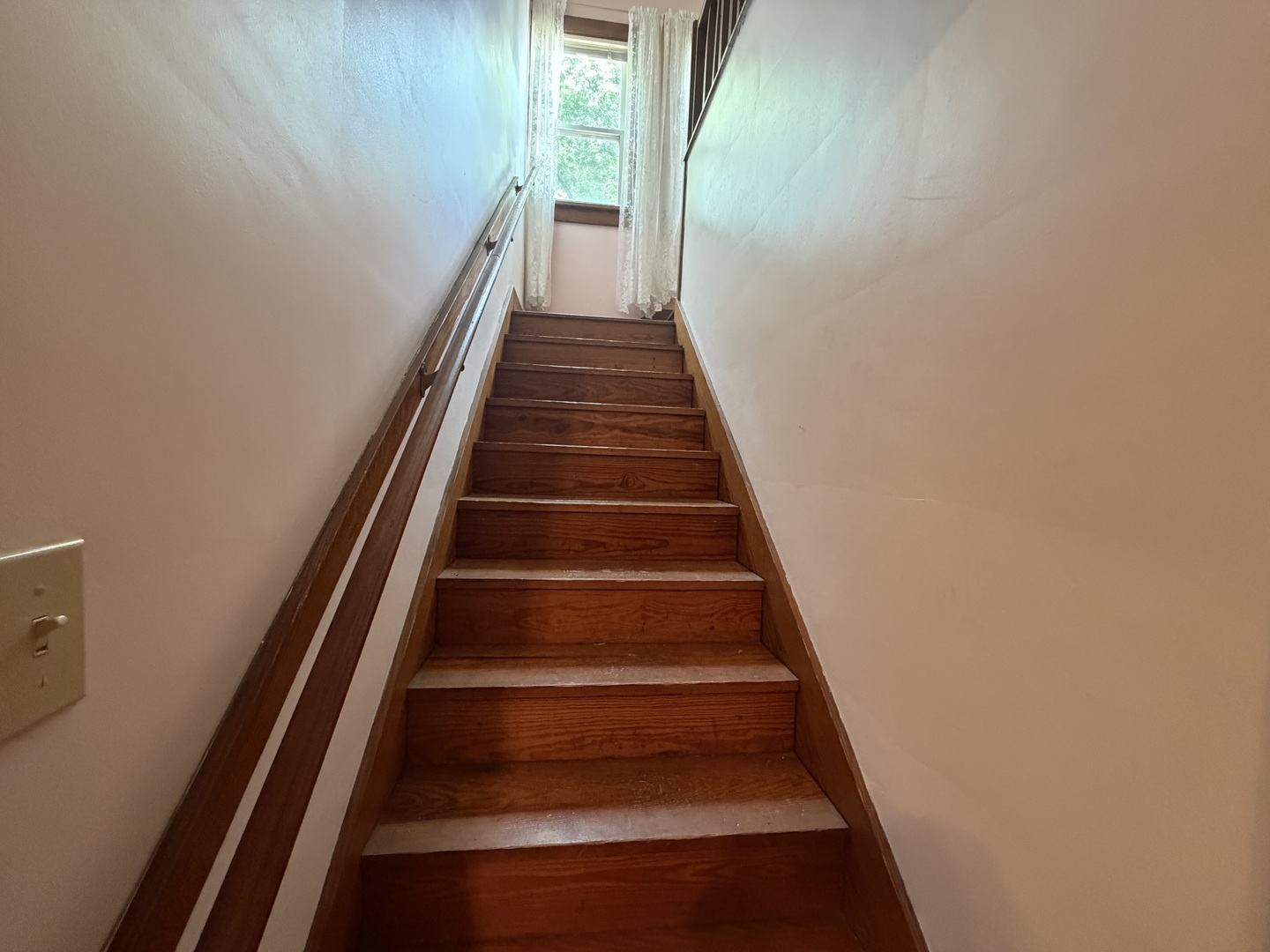 1106 E Olive Street Property Photo 24