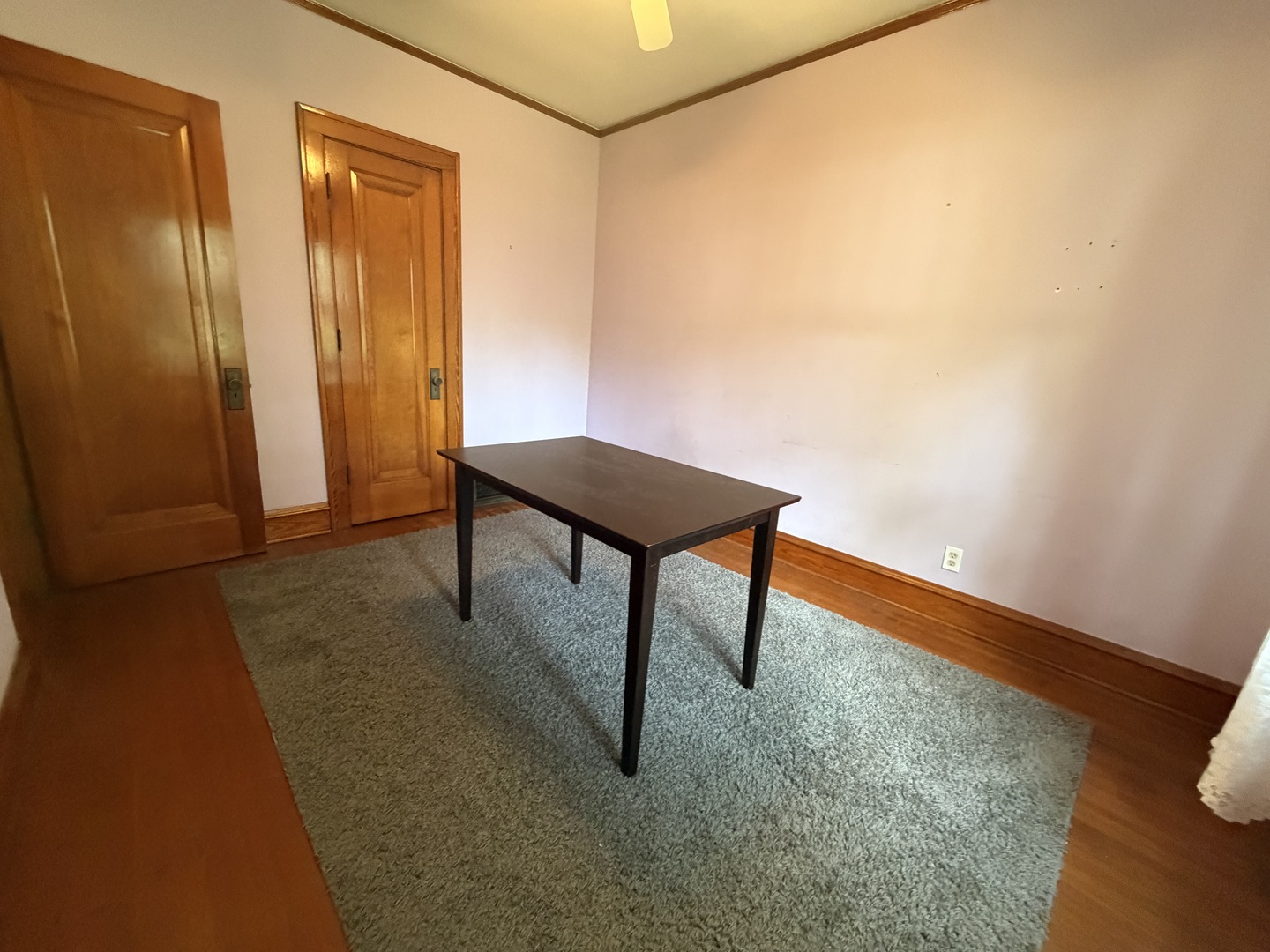 1106 E Olive Street Property Photo 25