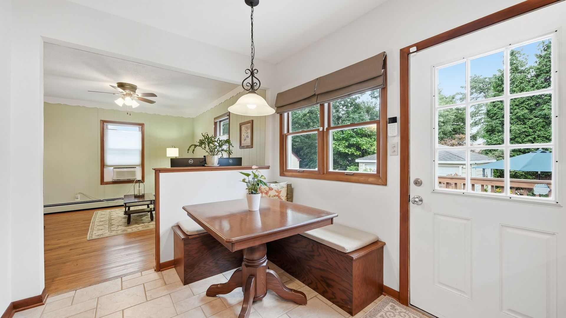 5325 Franklin Avenue Property Photo 16