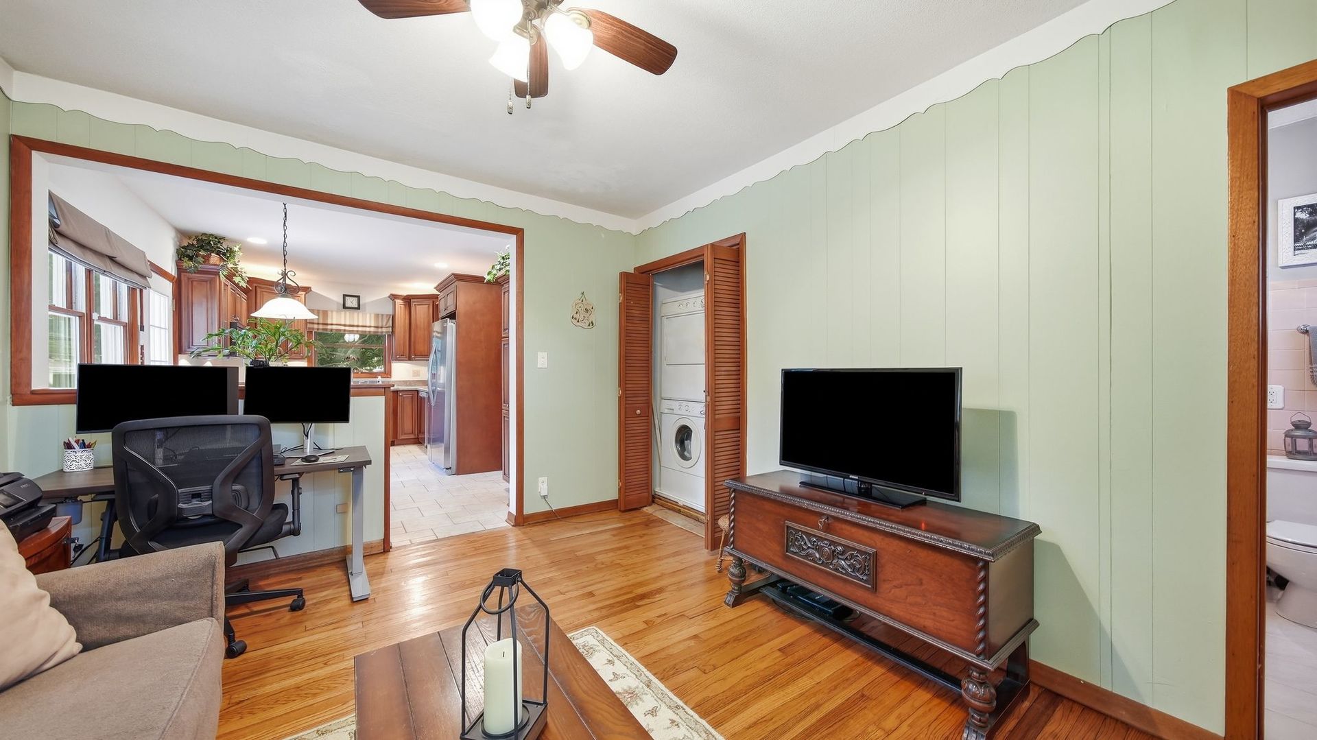 5325 Franklin Avenue Property Photo 18