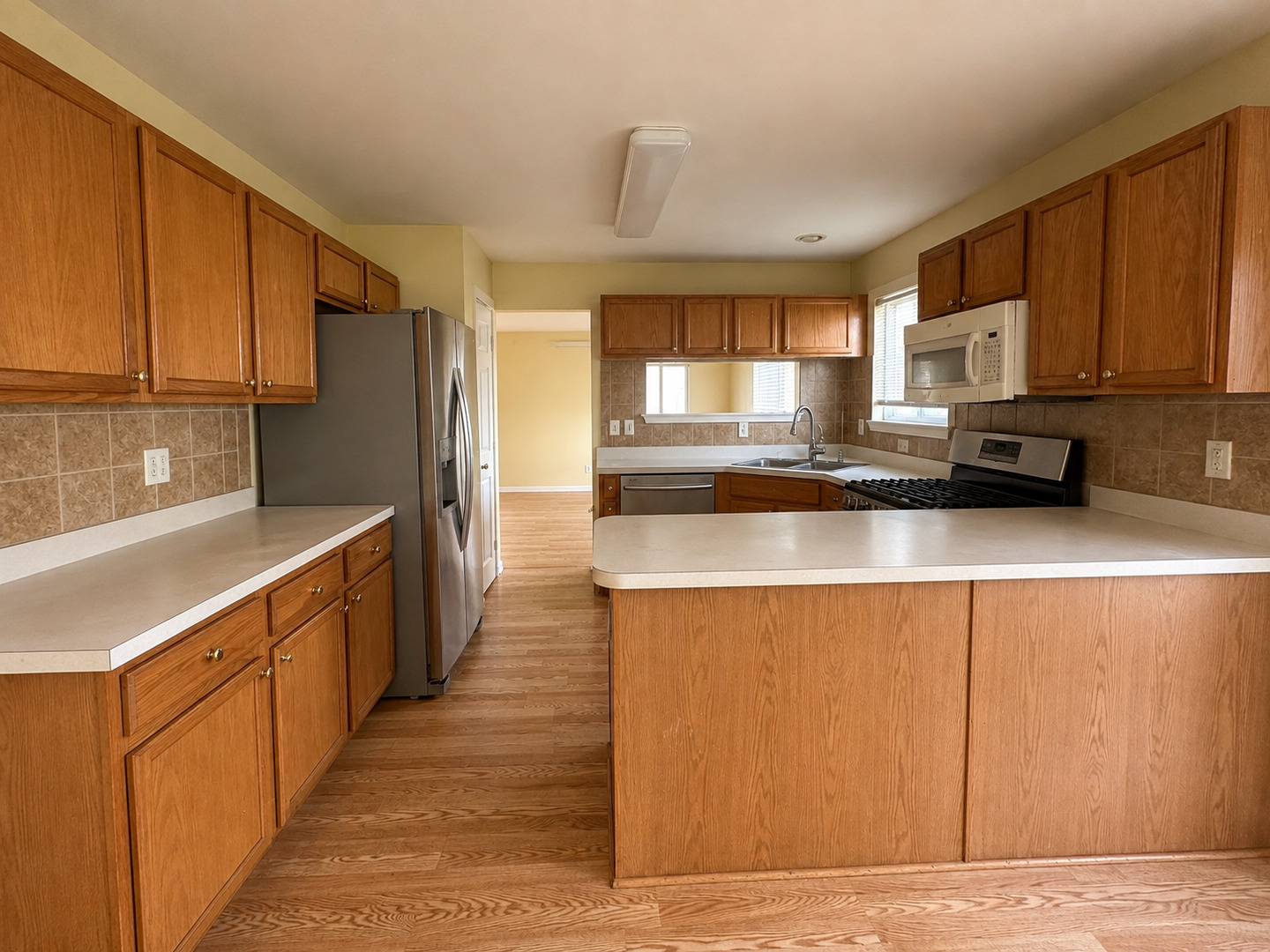 557 Kathleen Drive Property Photo 3