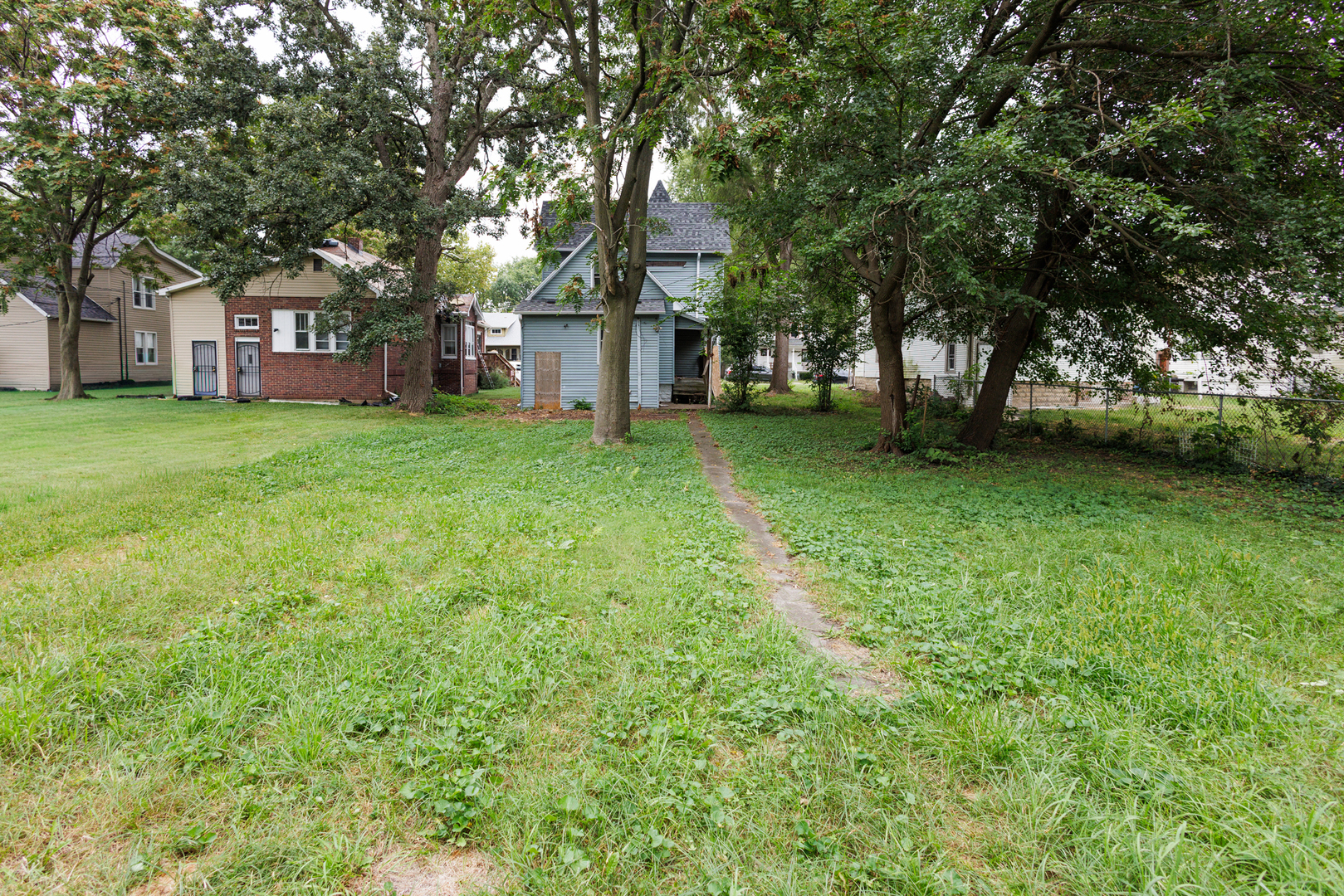 643 S Myrtle Avenue Property Photo 9