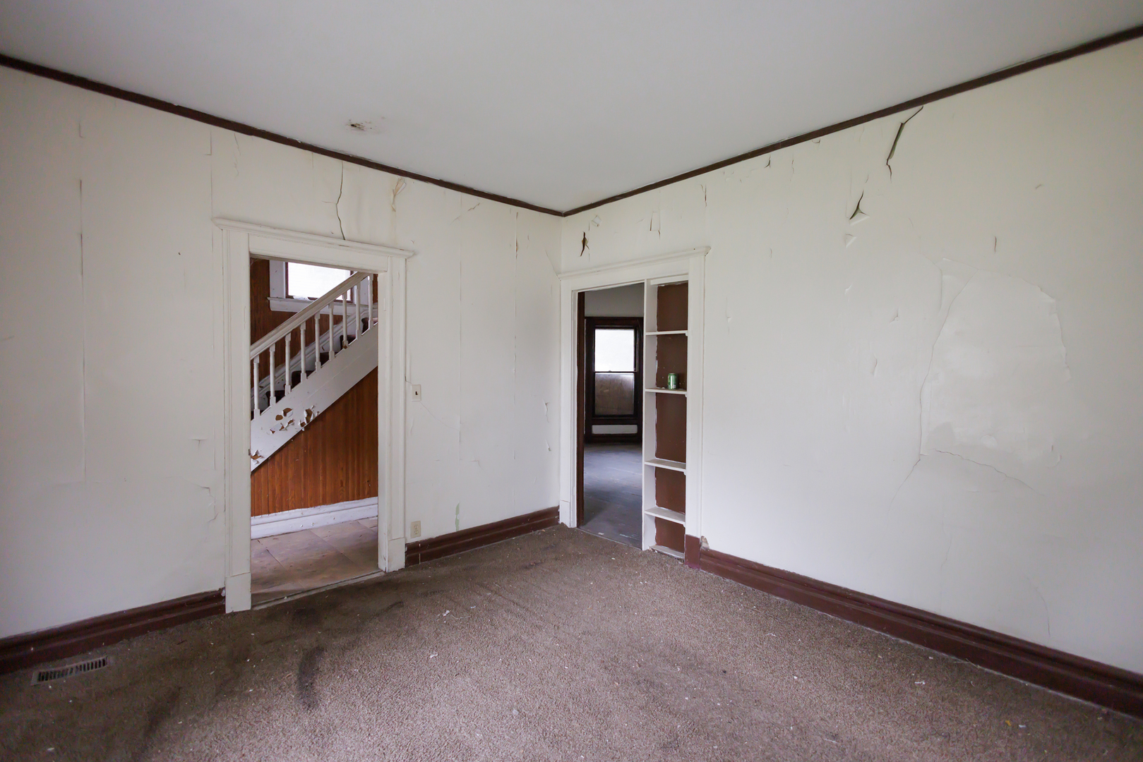 643 S Myrtle Avenue Property Photo 14