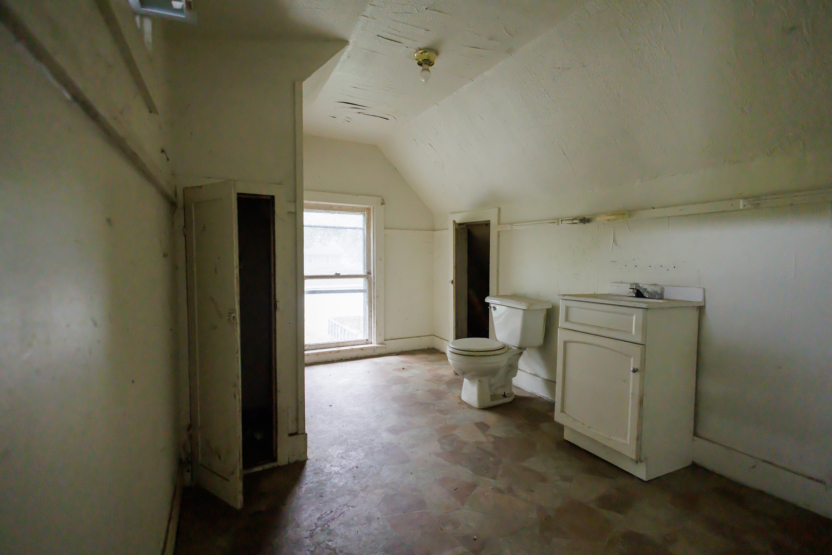 643 S Myrtle Avenue Property Photo 36