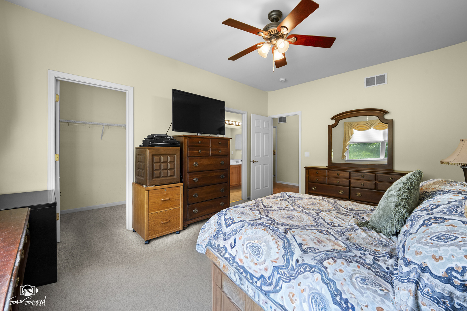 1590 Benzie Circle Property Photo 14