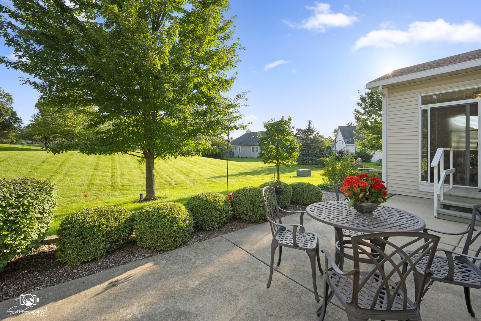 1590 Benzie Circle Property Photo 26