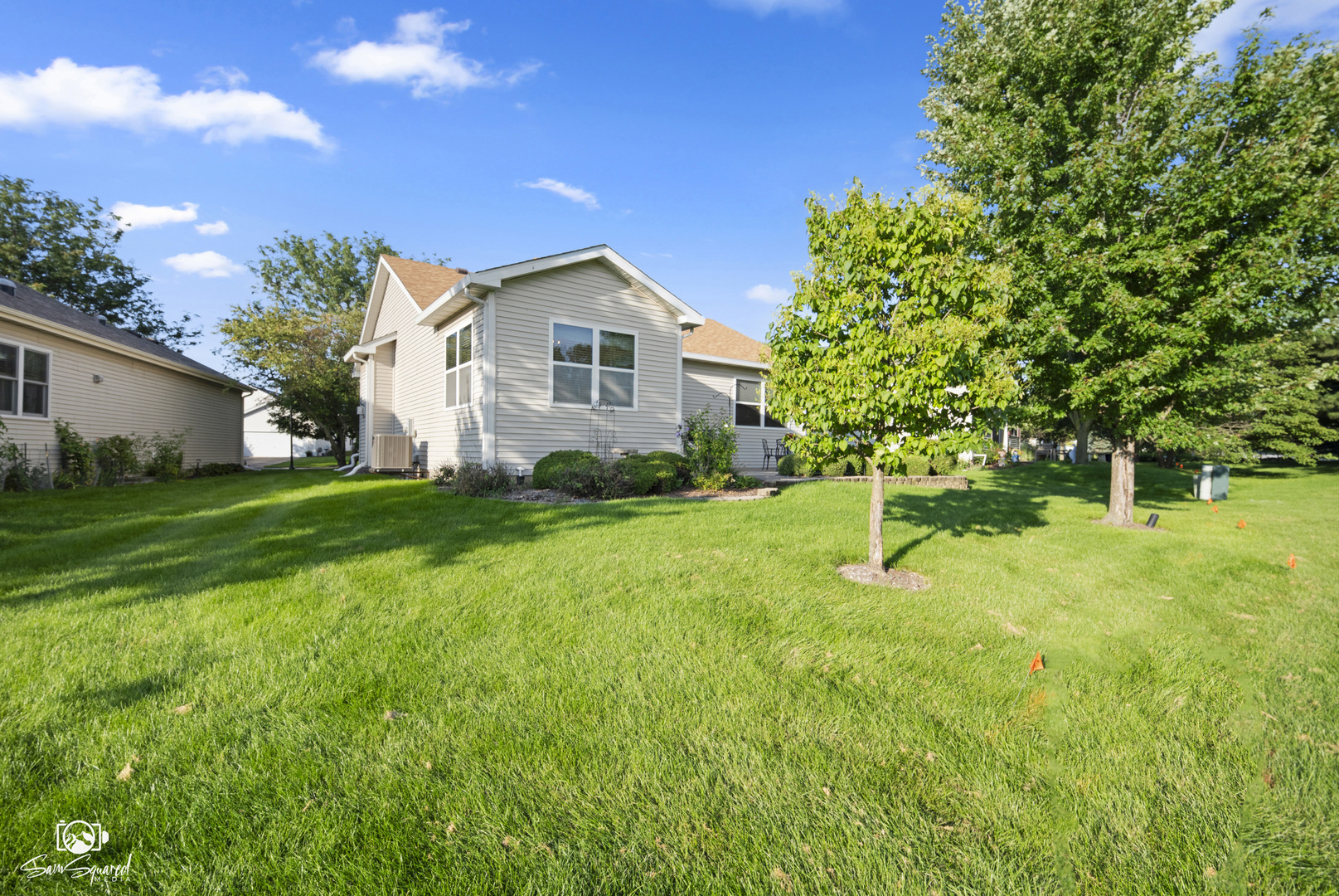 1590 Benzie Circle Property Photo 27