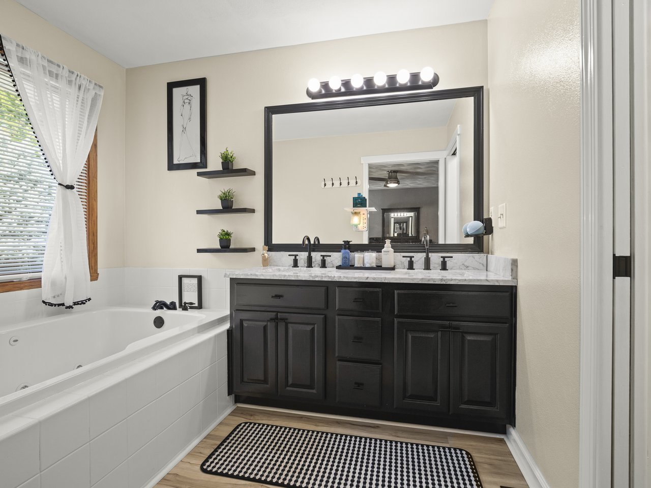 206 Star Fire Road Property Photo 26