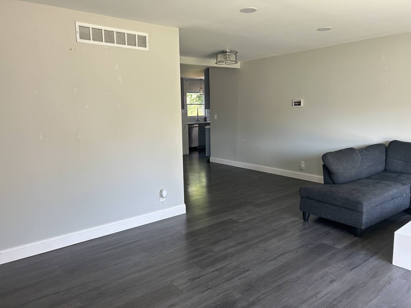 1285 Constellation Drive Property Photo 3