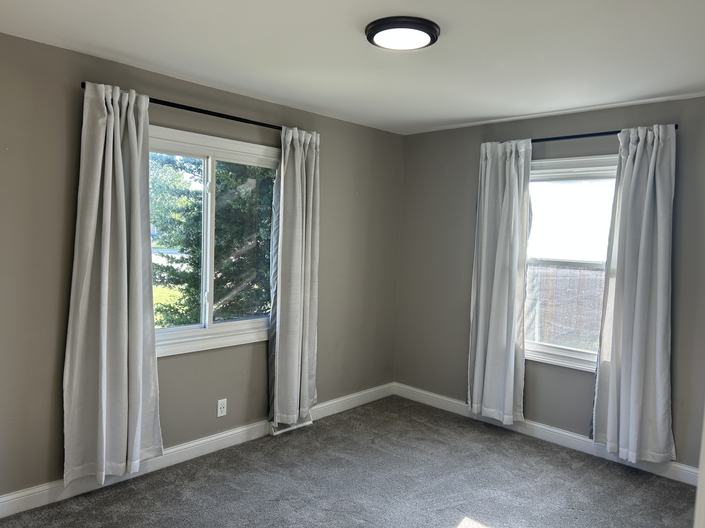 1285 Constellation Drive Property Photo 15