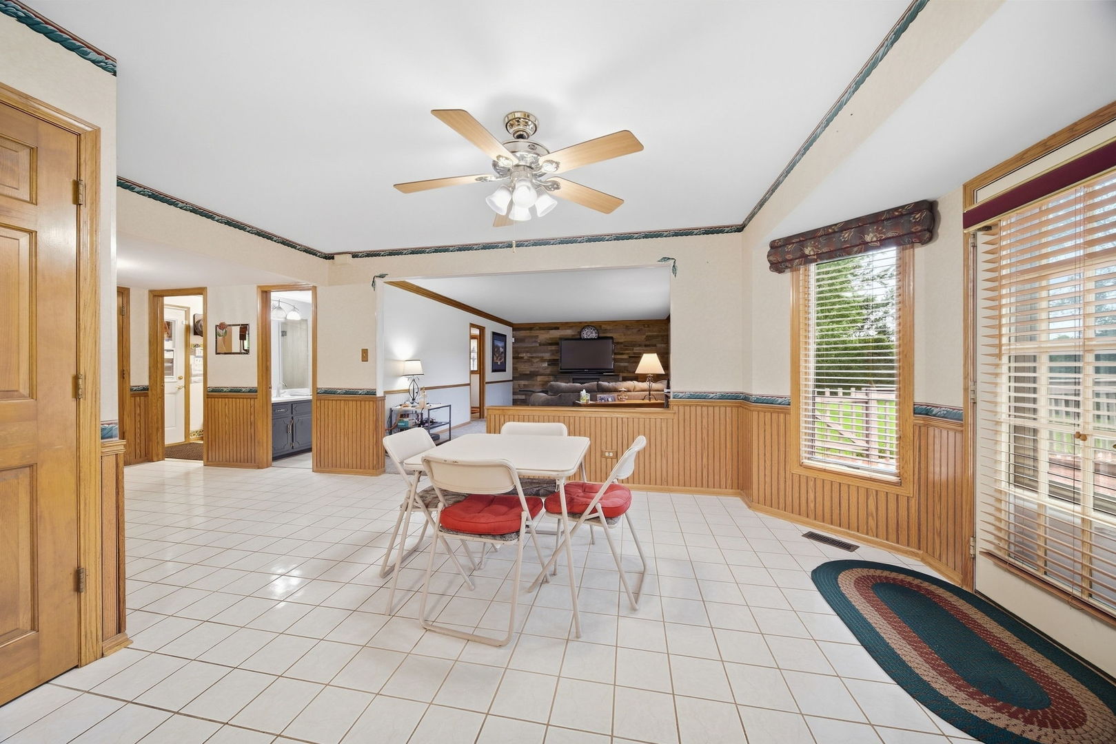 11630 Parkside Lane Property Photo 7