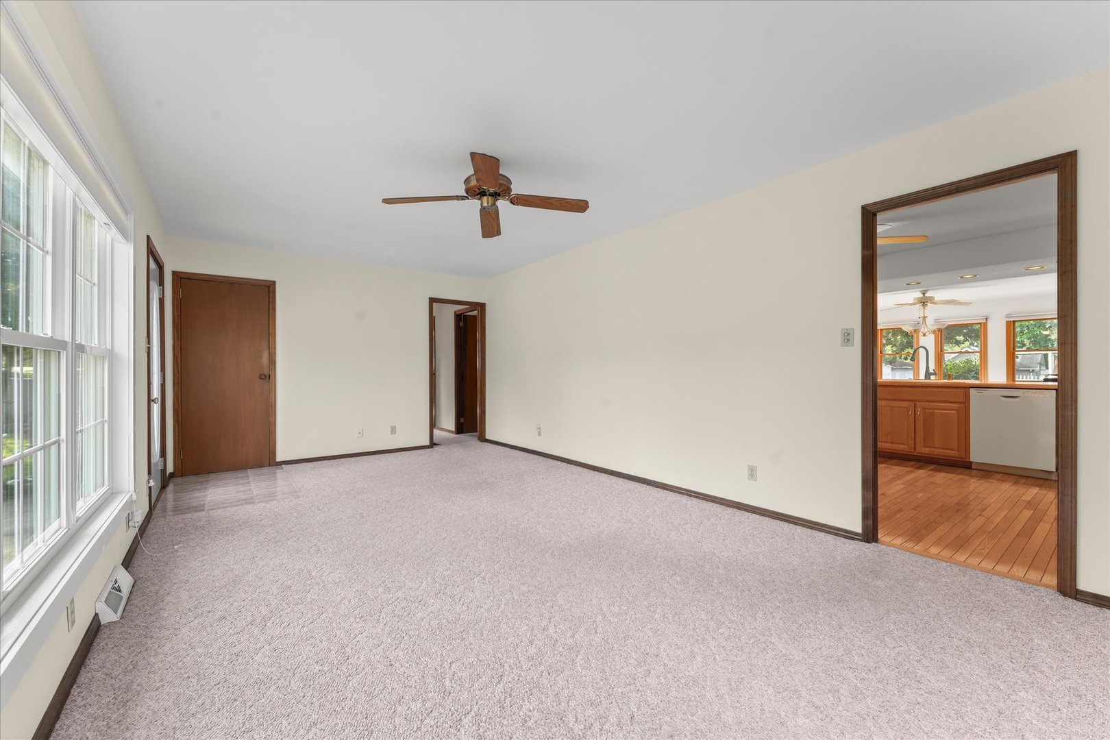 209 Augusta Drive Property Photo 7
