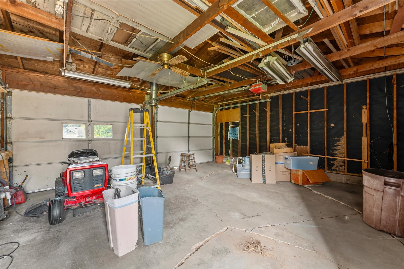 209 Augusta Drive Property Photo 35