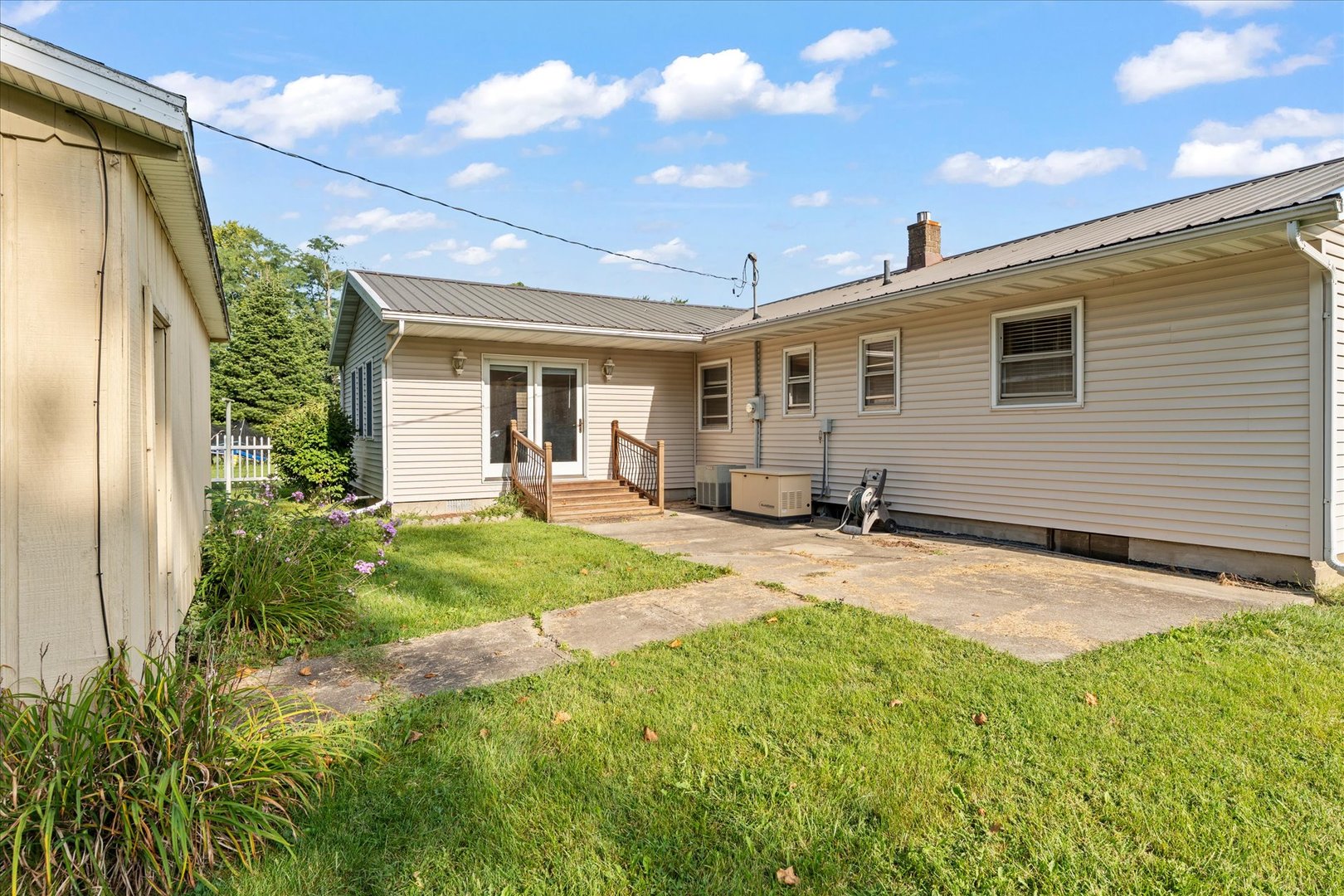 209 Augusta Drive Property Photo 37