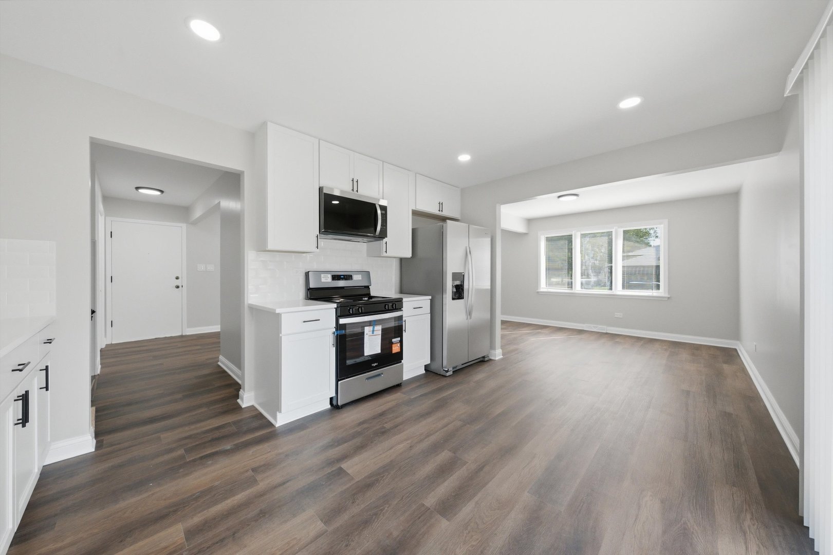 1103 E 166th Place Property Photo 12