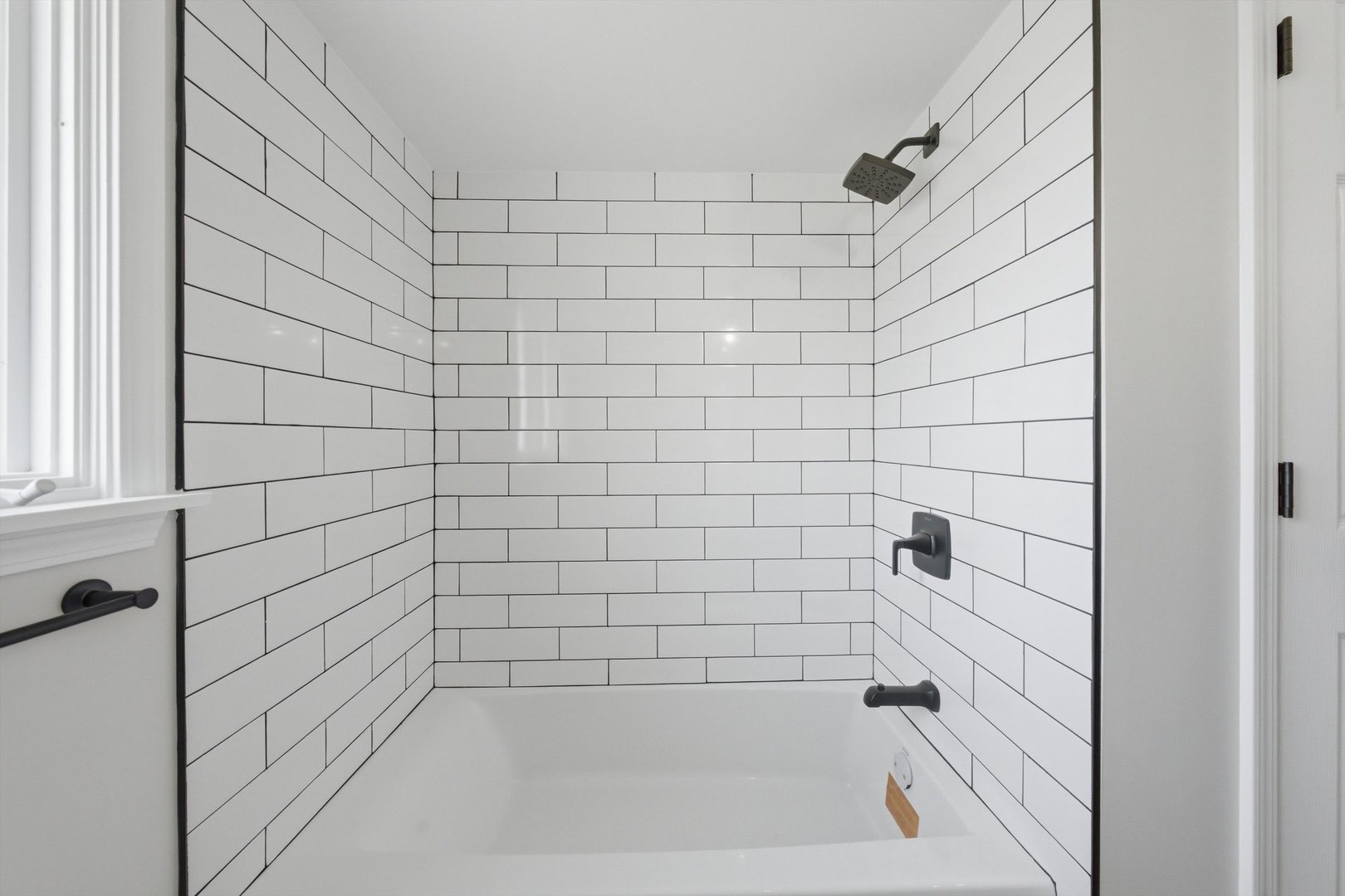 1103 E 166th Place Property Photo 16
