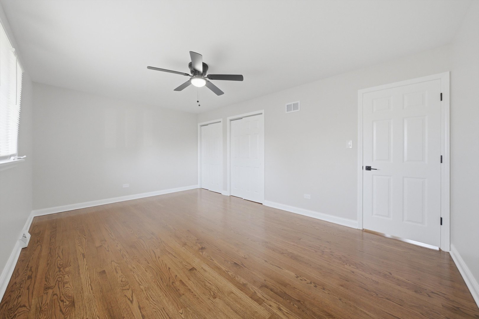 1103 E 166th Place Property Photo 20