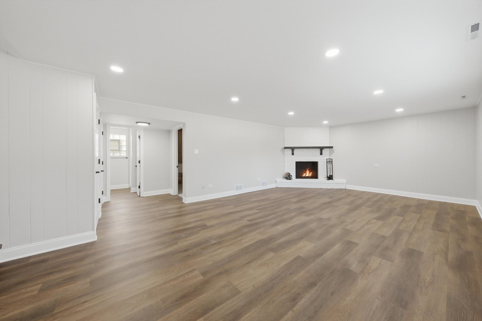 1103 E 166th Place Property Photo 38