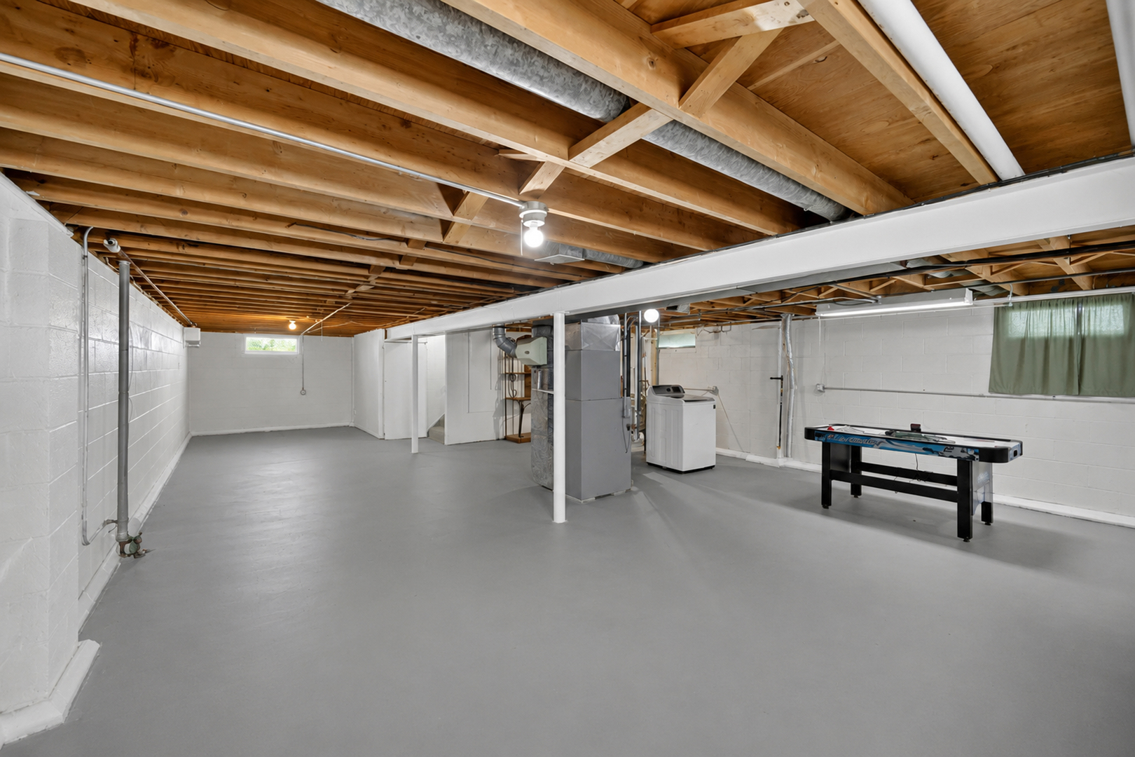 17427 Lorenz Avenue Property Photo 17