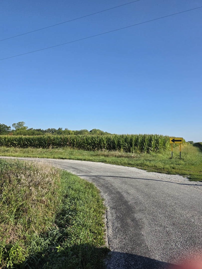 E Cr 850 Road