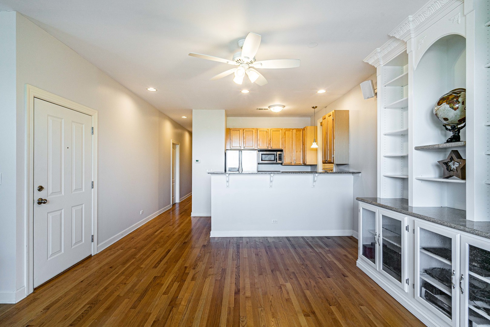 7642 W Belmont Avenue 2 Property Photo 6