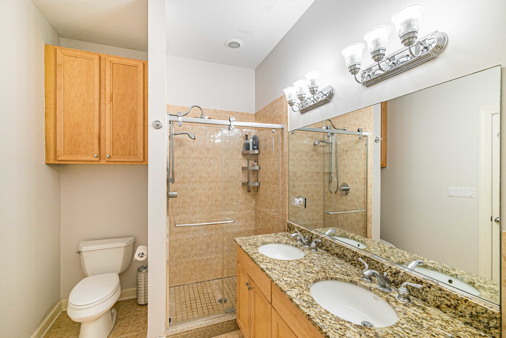 7642 W Belmont Avenue 2 Property Photo 17