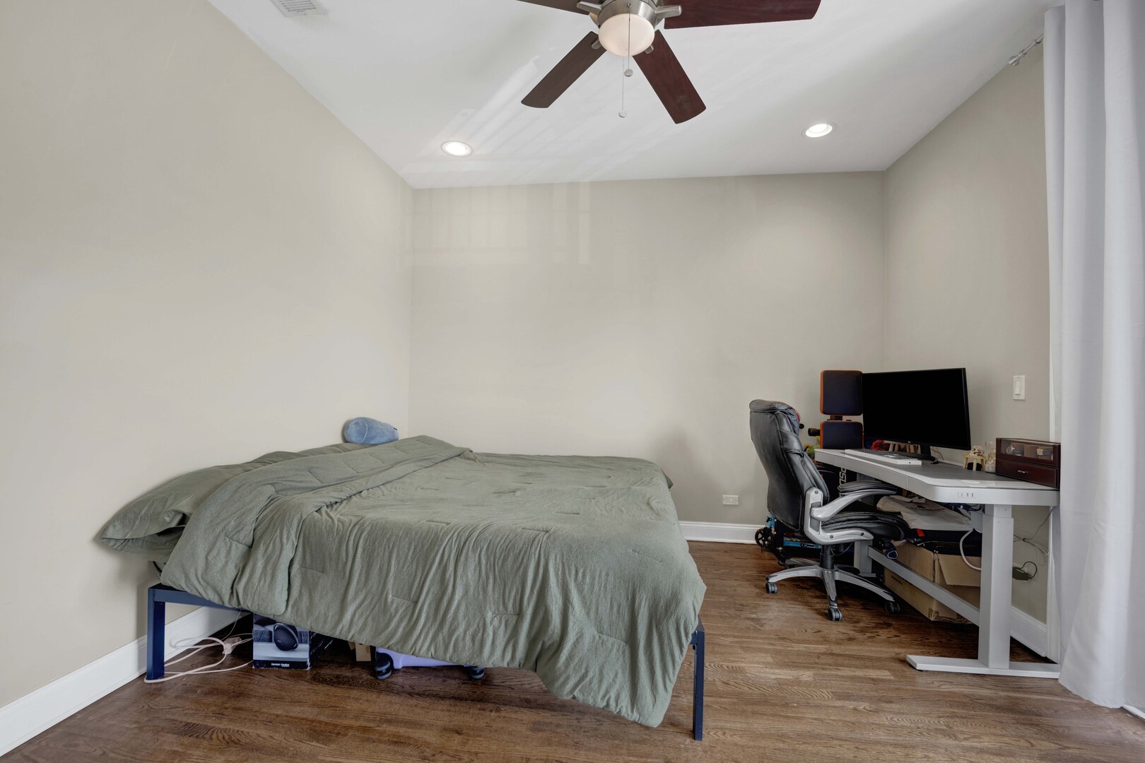 3505 N Elston Avenue 2 Property Photo 16