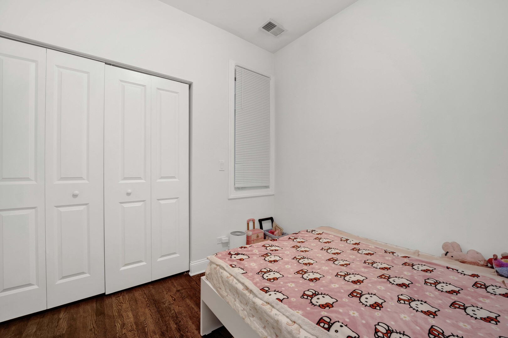 3505 N Elston Avenue 2 Property Photo 24