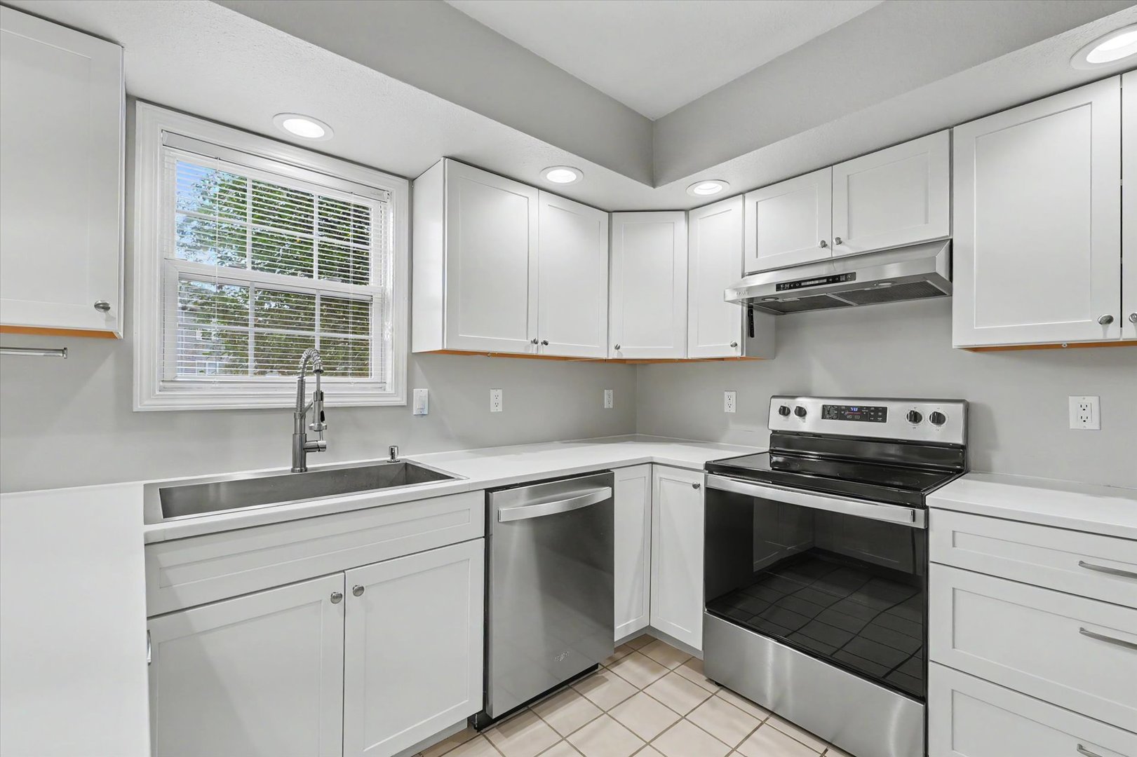 3113 Cherry Hills Drive Property Photo 19