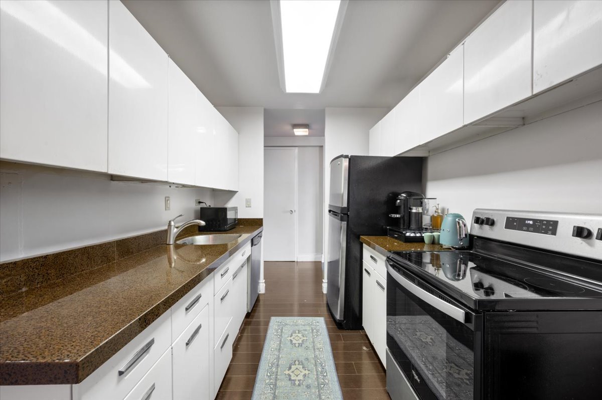 330 W Diversey Parkway 706 Property Photo 10