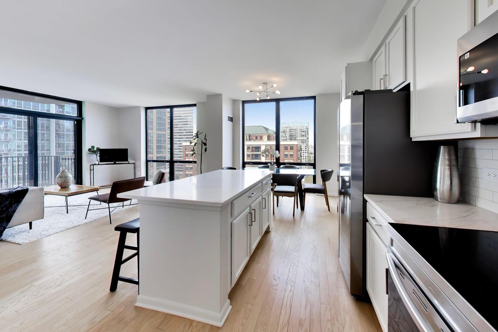 435 W Erie Street 1508 Property Photo 10
