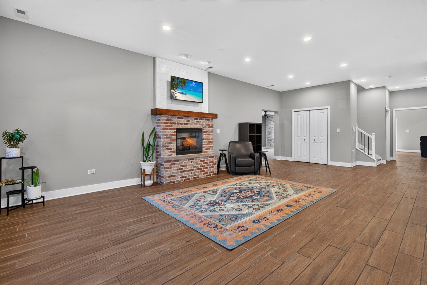 1204 Division Street Property Photo 6