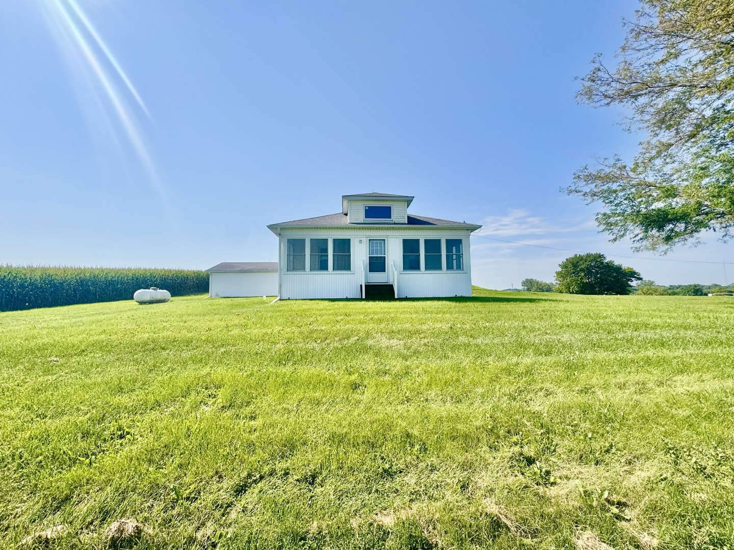 2531 115th Avenue Property Photo 5