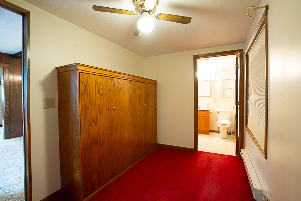 309 Lincoln Street Property Photo 10