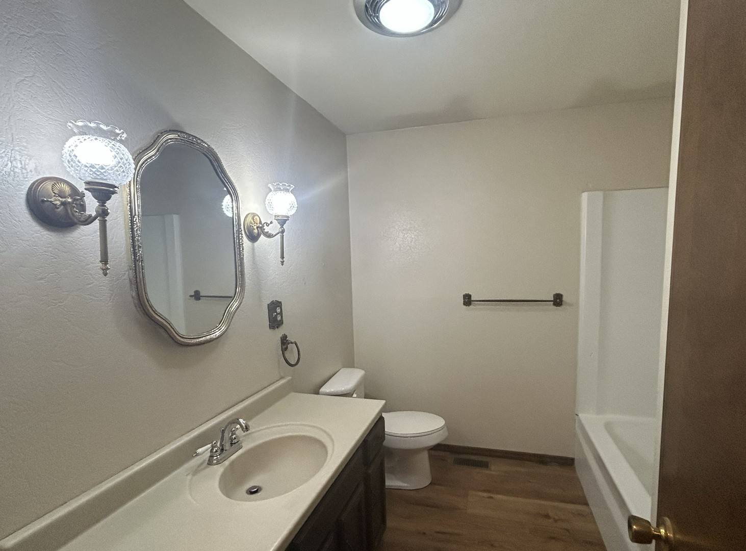 193 Maes Road Property Photo 4