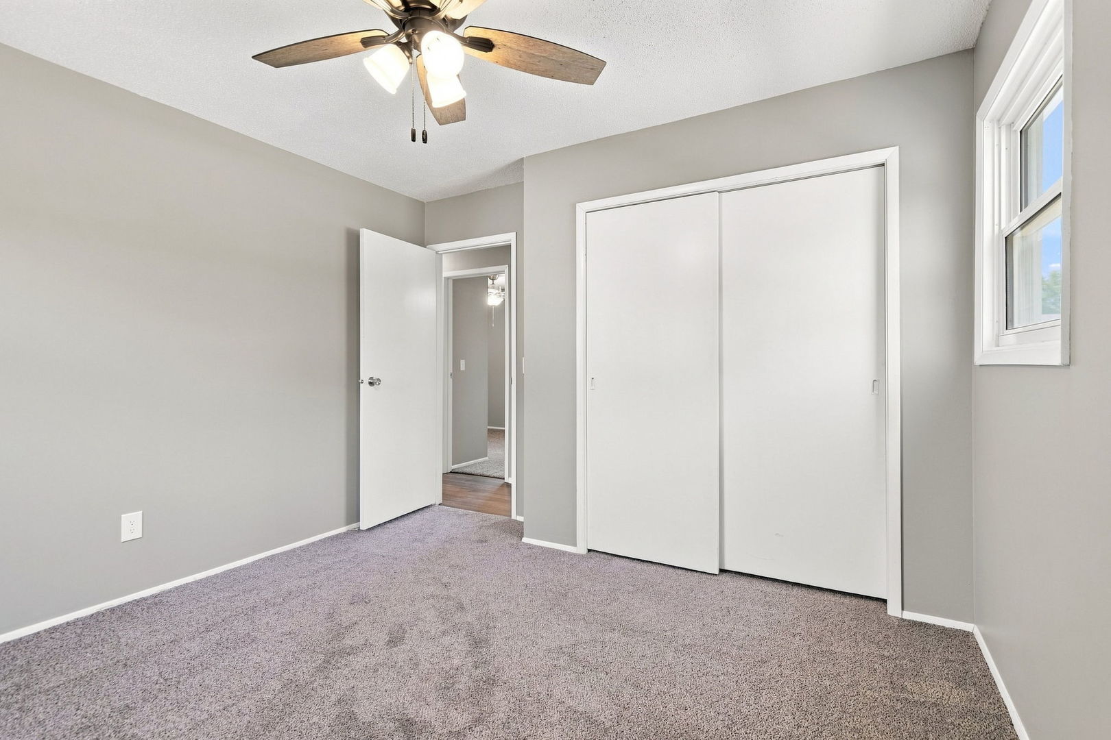 3916 W Lombard Street Property Photo 17